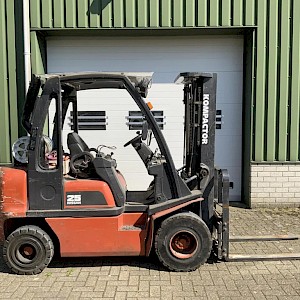 Nissan UDO2A25PO