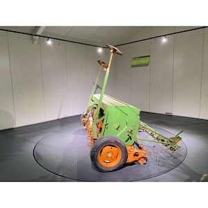 AMAZONE D 8 - 30 E