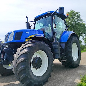 New Holland T 6080