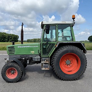 Fendt 305 LS tractor (306,307,308,309)