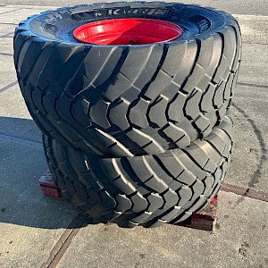 Michelin VF 560/60R22.5 Op Fendt velgen 8-gaats