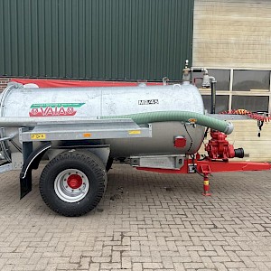 Vaia MB 45 liquid manure spreader