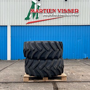 Mitas 480/65R24 op 8 gaats Fendt velgen