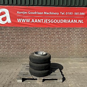 3 Banden 26x 6.6 - Gebruikt wheel