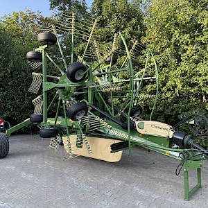 Krone Swadro TC 880 plus hark