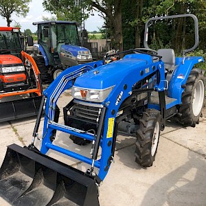 Iseki Geas 23 met voorlader