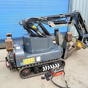 brokk euroimplementos RDC1510 180 husqvarna robot remote control 110 90
