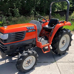 Kubota T22