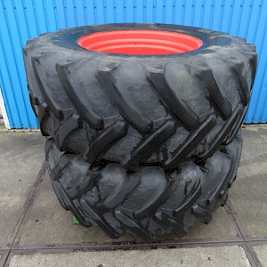 BKT 710/70R38 op 10 gaats Fendt velgen