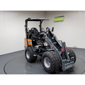 GIANT G2500 HD