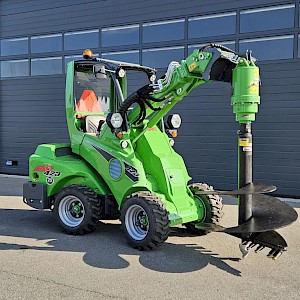 Avant 423 TDL+ mini-shovel