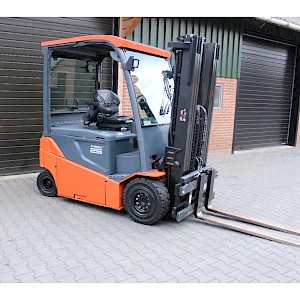 Toyota 8fbmt25 heftruck elektrische triplex sidesift 4 de functie