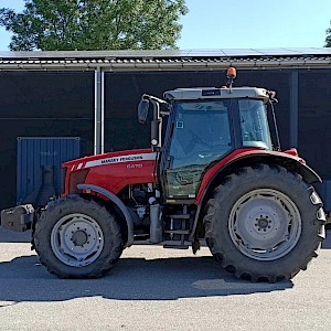 Massey Ferguson 6470 6470 Dyna-6