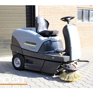 Kärcher KM100/100 veegmachine elektrische met maar 585 uur