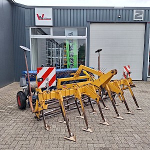 Rumptstad CULTIVATOR + FIONA ZAAIMACHINE