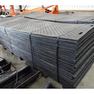 Rijplaat Kunststof afm 300 x 100 x 20