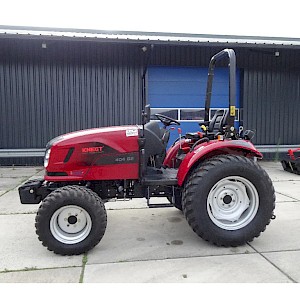 Knegt Compacttrekker DEMO Weinig uren! 404G2