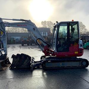 Takeuchi TB260