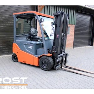 Toyota 8fbmt25 heftruck elektrische triplex sideshift 4 de functie