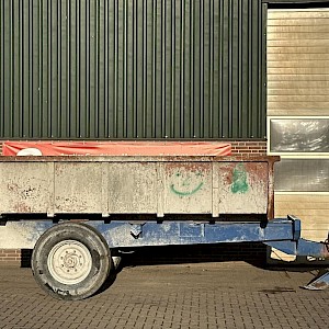 dump trailer