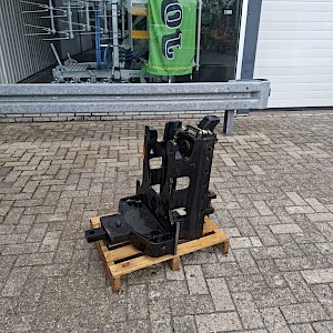 Massey Ferguson 5400-SERIE TREKHAAKFRAME