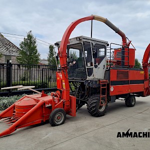 Hege 214 plot forage harvester