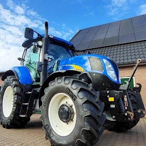 New Holland T 6030