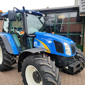 New Holland T 5060