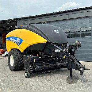 New Holland Bigbaler 1270 Cropcutter, bj 2016, balenstand 59.747