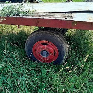 Grote, stevige platte wagen
