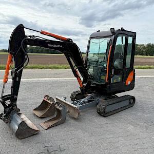 Takeuchi TB219 minigraver
