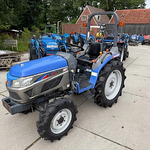 Iseki TH265