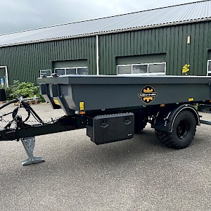 Palmse Trailer PT600E-1A bakkenwagen kipper dumper mobiele kraan