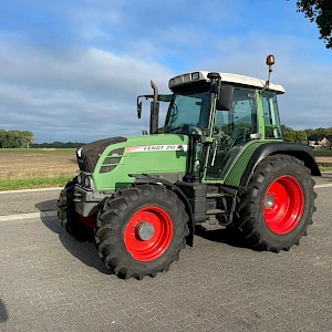 Fendt 310 Vario tractor