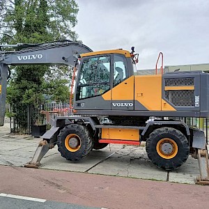 Volvo EW 180 E mobile kraan graafmachine excavator