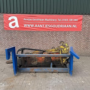 hydraulic breaker
