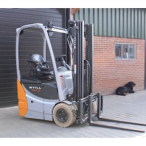 Still RX50 10heftruck elektrische triplex sideshift