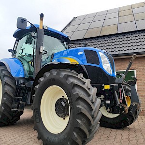 New Holland T 6070 Range Command