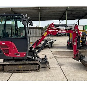Yanmar SV22 weinig uren