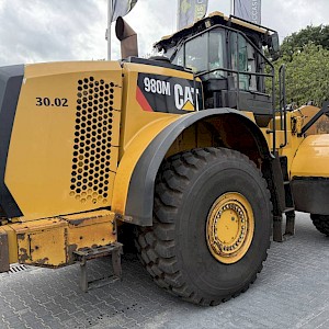 CAT 980M