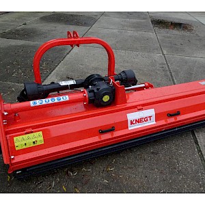Knegt Klepelmaaier 220