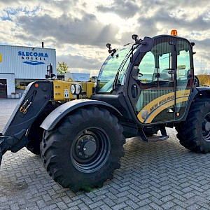 New Holland TH7.37 Plus Verreiker