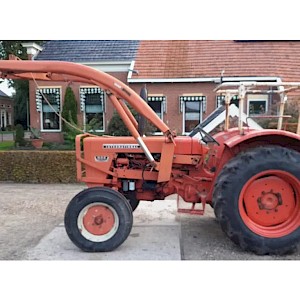 International 624 ..