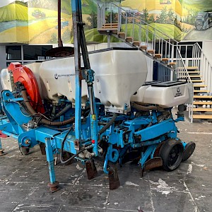 Monosem 6 rij maiszaaimachine