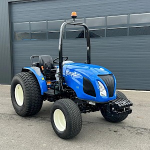 New Holland Boomer 55