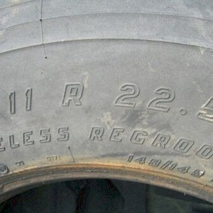 S1000 truck tire