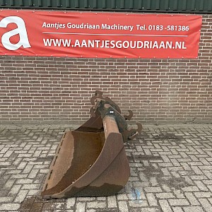 CW 30 grading bucket