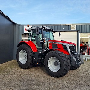 Massey Ferguson 6S.155 DYNA-6 EXCLUSIVE