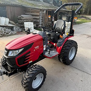 TYM T255 Hst  ex demo