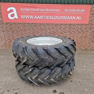 Vredestein 18.40-38 wheel